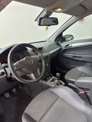 Opel Astra 1.9 cdti 120cv