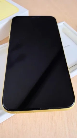 iPhone 11 256GB Amarillo