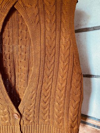 Chaleco de punto sin mangas