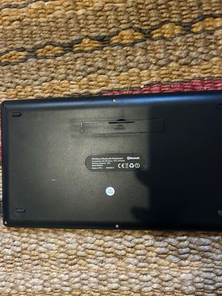 Tastiera Wireless LinQ per Tablet