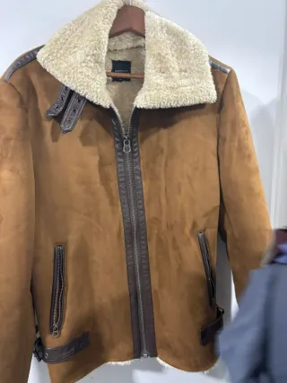 Casaca marrón Basement