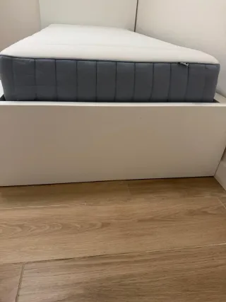 Cama Ikea 90x200