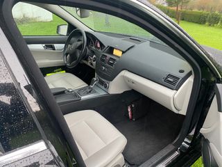 Mercedes-Benz Clase C 2010