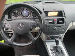 Mercedes-Benz Clase C 2010
