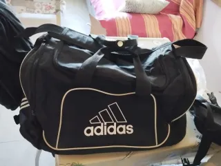 Bolsa de deporte Adidas negra