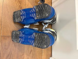 Equipo Esquí Infantil Atomic y Botas Salomon