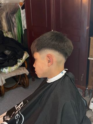 Barbero joven ig: chanclas.barber