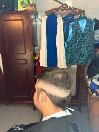 Barbero joven ig: chanclas.barber