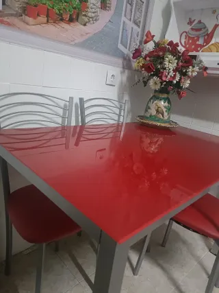 Mesa de cocina cristal y aluminio