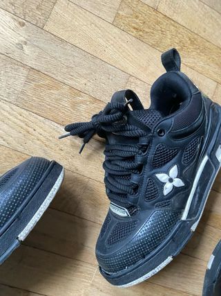 Scarpe Footkorner nere