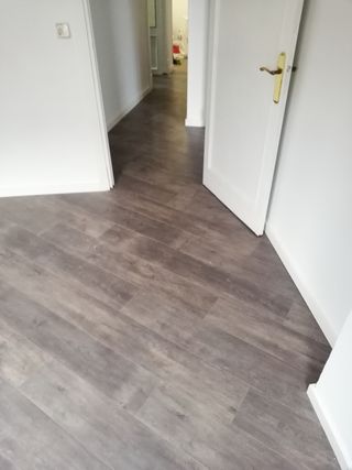 Montador de Puertas ,Cocinas , muebles, reformas..