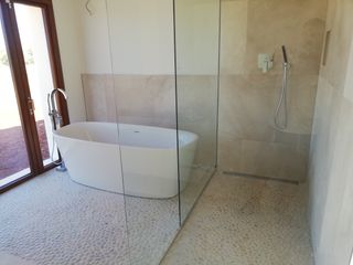 Montador de Puertas ,Cocinas , muebles, reformas..