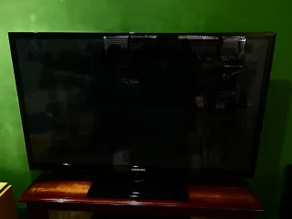 TV Samsung Plasma (No Smart TV)