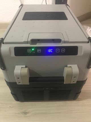 Nevera/Congelador portatil con Compresor CFX35W