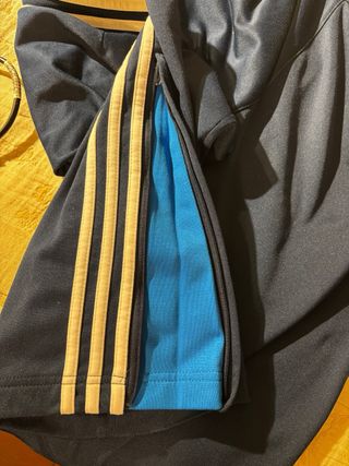 Pantalón Adidas original – chándal deportivo
