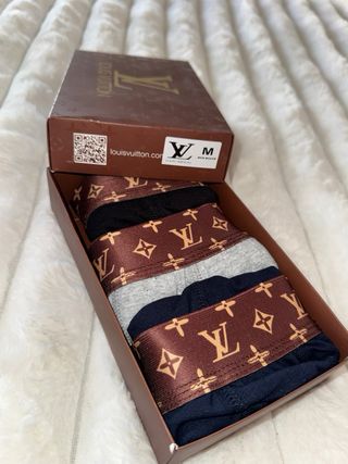 Caja Louis Vuitton Marrón y Dorada