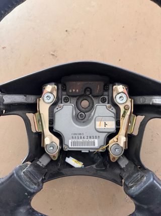 Volante Nissan S14A con Airbag