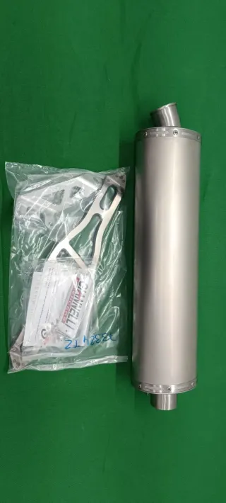 Silencioso Giannelli Titanio Yamaha YZF R6