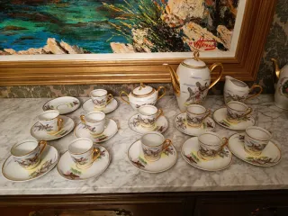 Juego de café porcelana Jaguar.