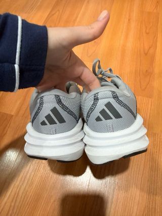 Zapatillas Adidas Running Gris Talla 40.5