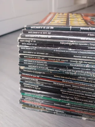 28 Revistas White dwarf