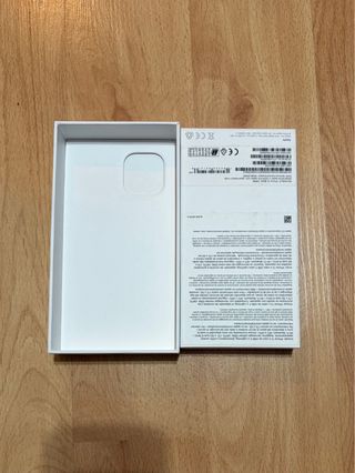 Caja iPhone 12