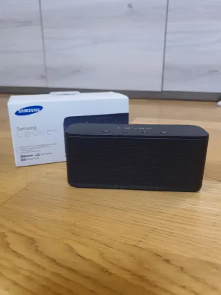 Altavoz Samsung Level Box Mini Negro