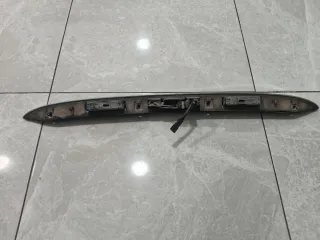 Alerón BMW E46 con botón apertura