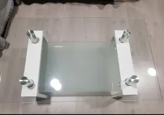 Mesa centro cristal y madera blanca moderna