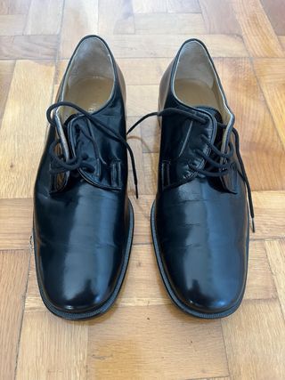 Zapatos de vestir de chico. Fejuma. Número 43