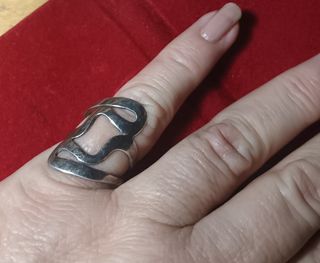 Anillo de Plata Diseño Moderno