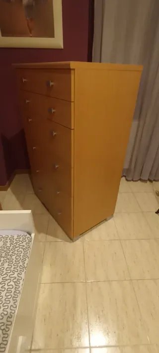 Cómoda 8 cajones haya