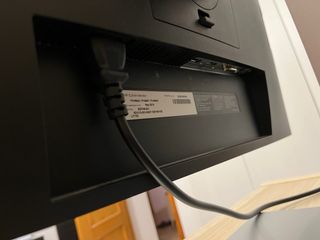 Monitor HP IPS 23,8 Plata