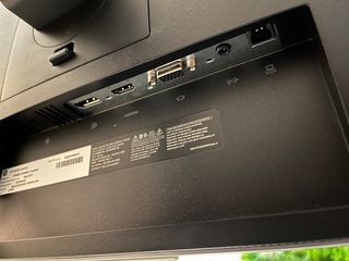 Monitor HP IPS 23,8 Plata