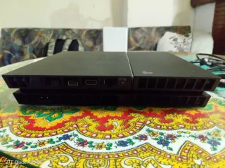 PS4 (PlayStation 4) Negra