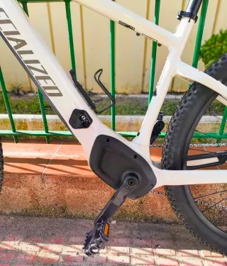 Specialized Turbo Tero 3.0 (2024) - ¡Solo 866km!