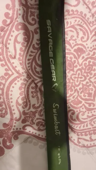 Caña y carrete swinbait como nuevo