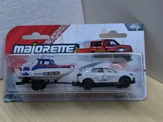 Majorette Coche y Barco con Remolque