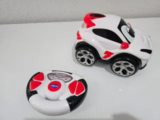 Coche teledirigido Chicco 2-6 años