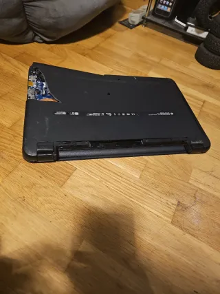 Portátil HP TPN-C126 PARA PIEZAS