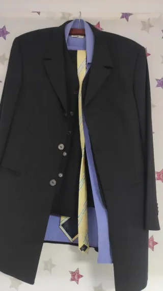 Traje de caballero negro