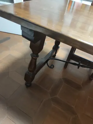 Mesa de madera y forja + 6 sillas