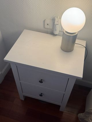 Comodini bianchi con 2 cassetti