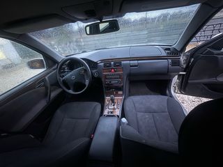 Mercedes-Benz Clase E 2000