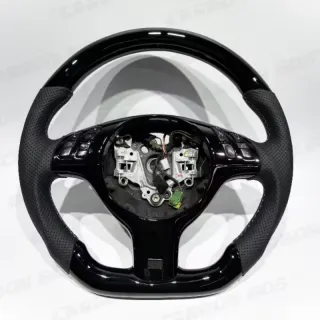 Volante deportivo a medida