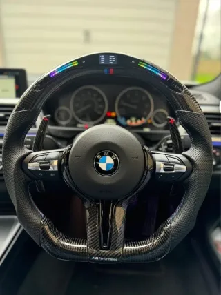 Volante deportivo a medida