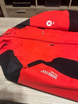 Chaqueta Trango Gore-Tex Pro Shell Roja