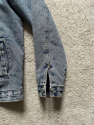 Chaqueta vaquera con forro sherpa