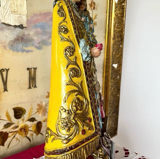 Antigua Virgen Desamparados Figura