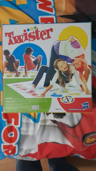 Juego Twister Hasbro